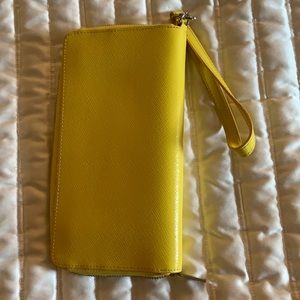 Nordstrom lemon yellow wristlet